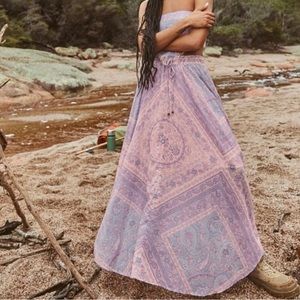 NWT SPELL FARRAH MAXI SKIRT, Size Medium, stretchy waste